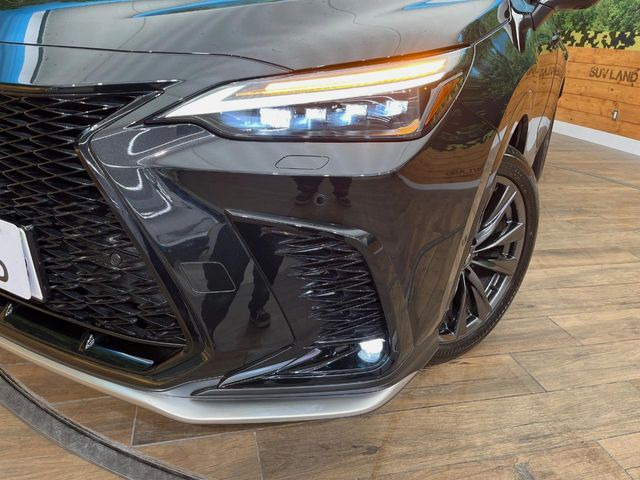 �y�O��LED�w�b�h���C�g�z�X�^�C���b�V���Ȍ����ڂ̎O��LED�w�b�h���C�g�𑕔���X�^�C�������łȂ��A��Ԃ̑��s�����E�ǍD�ň��S���Ă���肢�������܂��B