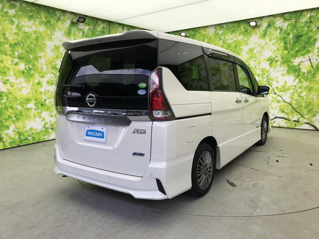 セレナ2.0 ハイウェイスター Vセレクション