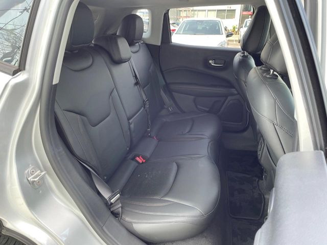 ���㕔���Ȃ��C�ɂȂ�悤�ȃL�Y�E�����ւ��蓙�A�傫�ȃ_���[�W�͂Ȃ��A�ǍD�ȏ�Ԃł��B