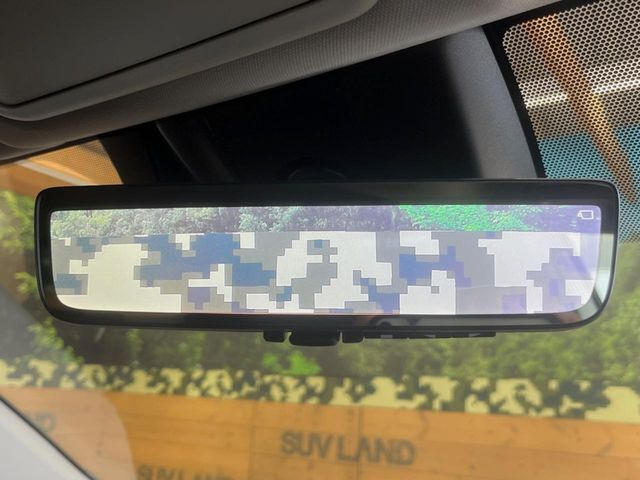 �y�f�W�^���C���i�[�~���[�z�J�������B�e�����ԗ�����̉f�������[���~���[���ɕ\���B�N���A�Ȏ��E�ŏ󋵂̊m�F���\�ł�!���h�����R�@�\�����p�ɂ͕ʓrSD�J�[�h�����p�ӂ��������ꍇ������܂��B