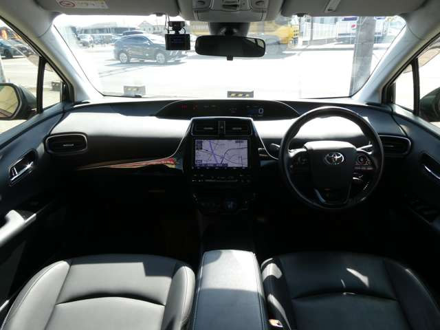 �i�����ꂽ�C���p�l����́A�X�^�C���b�V�������쐫�⎋�F���ɂ��D��A�O���̂��Ȃ��f�U�C���ɂȂ��Ă���܂�!