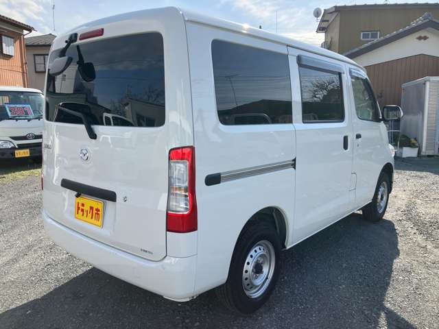 �S���z���[��&�Ɣ�&�e��I�v�V�������t��������܂�!