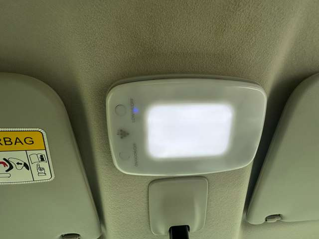 ���X�܂œ��ЃX�^�b�t���S�����߂Ĕ��������e�i���X�v���܂�!