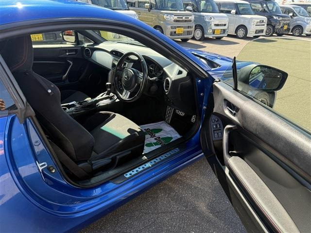 �K���X�R�[�e�B���O�A�i�r�Q�[�V�����AETC�ȂǁA���̑��̃p�[�c�̎��t�������ς���̂����k�������Ă���܂�!!�N���}�̂��Ɖ��ł����C����������!