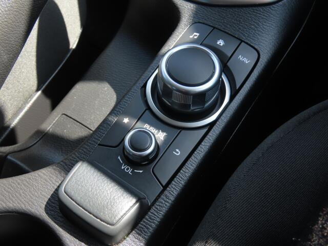 �I���b�N�X�����ԕۏؕt�ł��B1�N�ԑ��s�����������̕ۏ؂ƂȂ��Ă���܂��B���Օi�E�����ނ͏����܂�(�A���Ԃ́A6������������5,000km�܂�)�B�S���ɒ�g�H�ꂪ����̂ŁA�����̕������S�ł���B