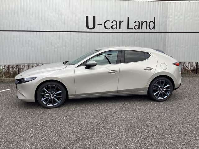 MAZDA3ファストバック