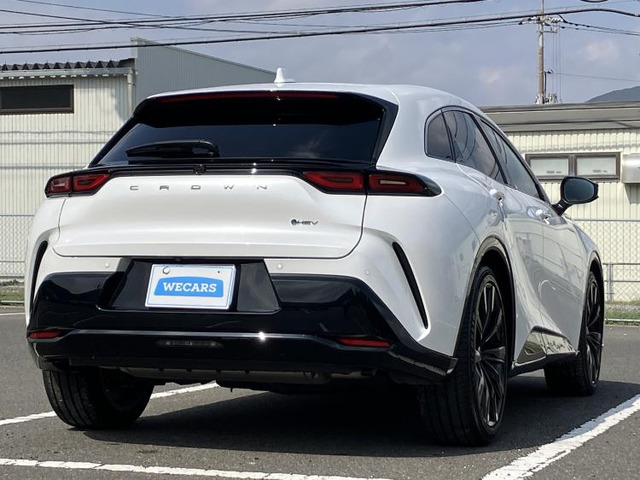 クラウンスポーツ2.5 Z E-Four 4WD