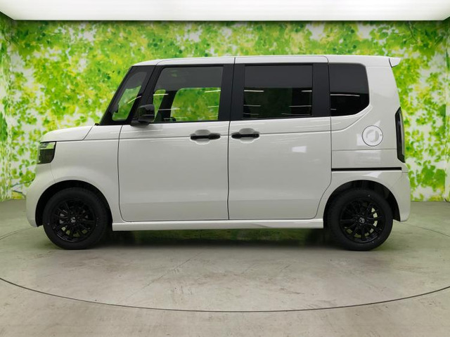 N-BOXカスタムブラック スタイル