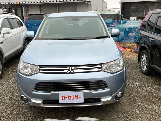 アウトランダーPHEV2.0 G ナビパッケージ 4WD