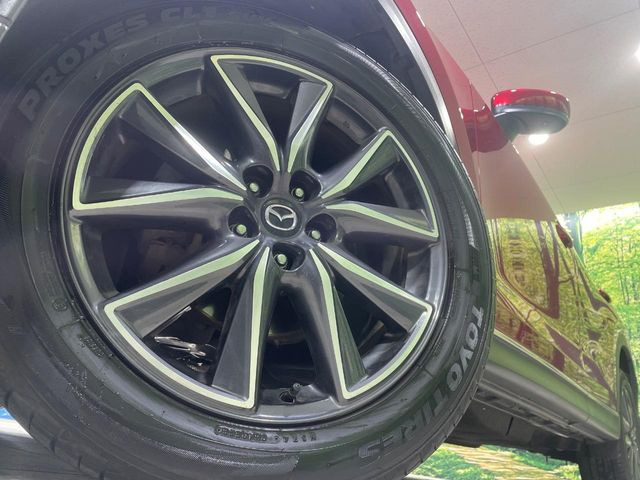 �y����19�C���`�A���~�z�C�[���z�O�ςɃ}�b�`���������A���~�z�C�[���𑕒����Ă���܂��B�e��ЊO�A���~�z�C�[����A�X�^�b�h���X�^�C�����戵�����Ă���܂��B���񂲑��k����������