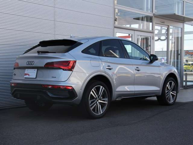 Q5スポーツバックSライン ダイナミック エディション ディーゼル 4WD