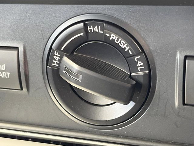 4WDのお車ですので、雪道でも安心です♪降雪地地域にお住まいの方以外にも、ウィンタースポーツが趣味の方や降雪地域へ帰省される機会がある方にもおすすめ!