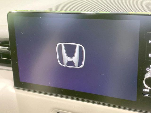 �y����9�^�i�r�z�l�C�̏����i�r�𑕔����Ă���܂��B�i�r�̎g���₷���͂������A�I�[�f�B�I�@�\���[��!�L�����v�◷�s�͂������A�ʋ΂┃�����ȂǕ��i�̃h���C�u���y�����Ȃ�͂���