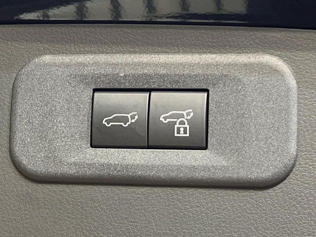 �y�p���[�o�b�N�h�A�z�X�}�[�g�L�[��^�]�Ȃ̃{�^�������������Ń��A�Q�[�g�������ŊJ���܂�!�ו��������Ă��鎞��A�����ʒu�ɂ���o�b�N�h�A��߂�ۂɕ֗��ȋ@�\�ł���