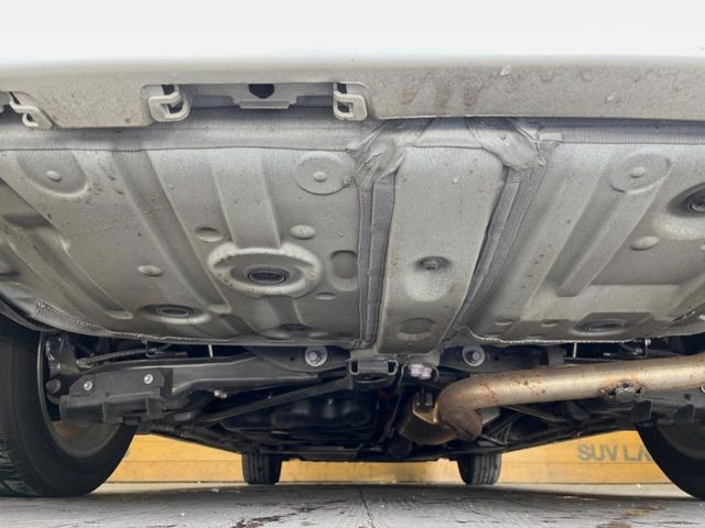 下回りがきれいなうちに、防錆加工の施工がオススメ。降雪地域はもちろん、沿岸部にお住いの方や、趣味でマリン・ウィンタースポーツをされる方にご好評いただいております。