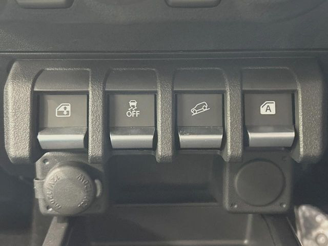 �y�_�E���q���A�V�X�g�z�}�ȍ⓹������Ƃ��Ɏ����Ńu���[�L�𐧌�A���̒ᑬ�x��ۂ��܂��B�ᓹ�∫�H�ȂǊ���₷���H�ʂ̉����ł��^�C�������b�N���Ȃ�������S!�n���h������ɏW���ł��܂�!