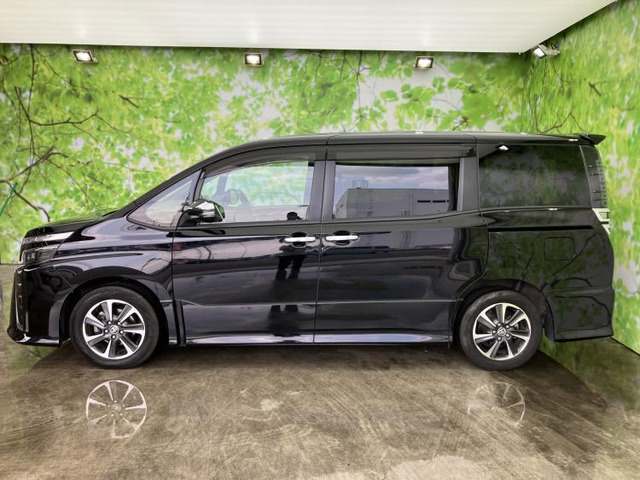 ヴォクシー2.0 ZS 煌II