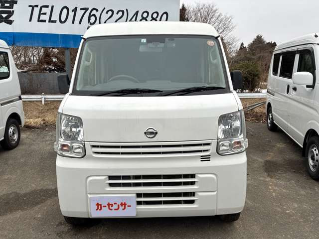 NV100クリッパーDX ハイルーフ 5AGS車 4WD
