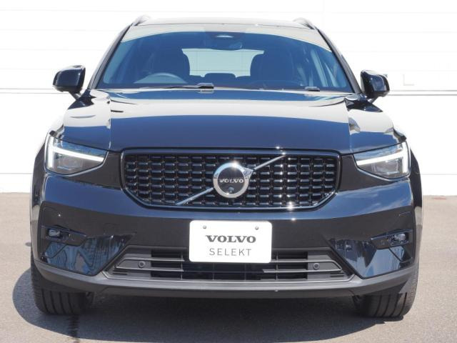 XC40ウルトラ B4 AWD 4WD