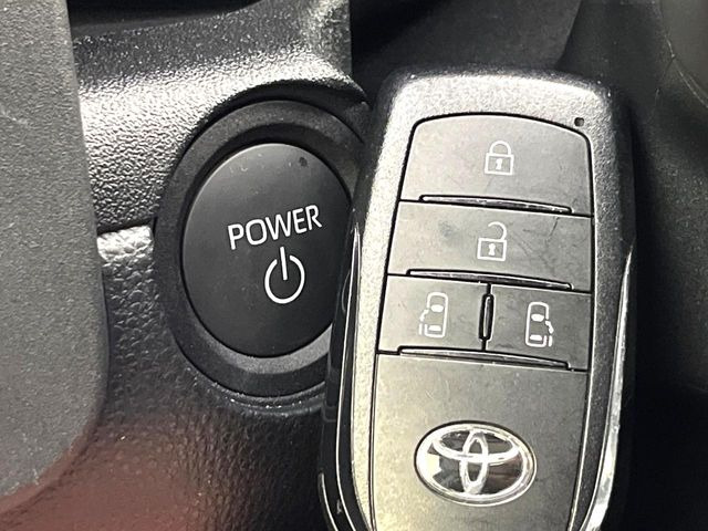 �y�X�}�[�g�L�[�z�J�o����|�P�b�g�ɓ��ꂽ�܂܂ł��h�A�̎{���E�������\�ȃX�}�[�g�L�[�𑕔��B�G���W���̃I���E�I�t�����J�M�����o���K�v����������Ƃ��Ă��֗��ł���