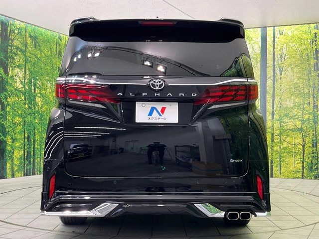 安心の最長10年・走行無制限保証(有償)をご用意。保証内容も充実はもちろん、無料点検&オイル交換や、年中無休の全国・24時間ロードサービスも付帯されておりますのでご安心下さい。