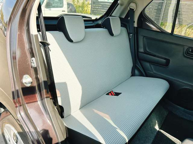 ���Ђł͌��I�������Ԃ𖈌���ʂɎd������s�Ȃ��A�����߂₷�����i�ł��񋟂��Ă���܂���