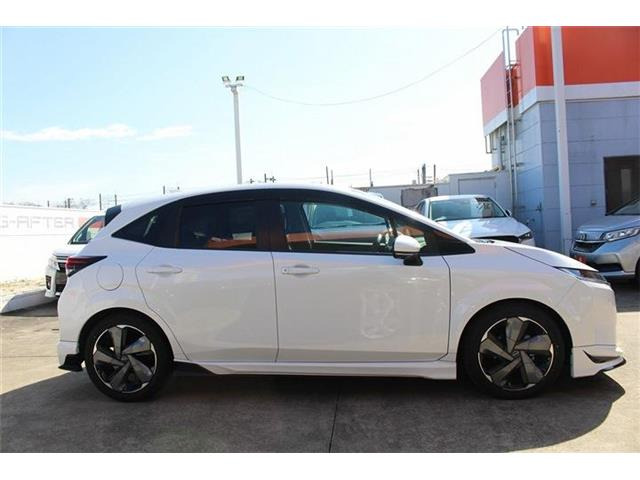 �̔��͂����X���������邨�q�l����ł��B���Ǝҗl�ւ̔̔��͂��f�肳���Ă��������܂��B�Ԍ������ԗ��̏ꍇ�́A�Ԍ����擾�������x�������z�ŕ\�����Ă���܂��B