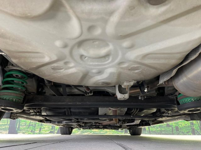 下回りがきれいなうちに、防錆加工の施工がオススメ。降雪地域はもちろん、沿岸部にお住いの方や、趣味でマリン・ウィンタースポーツをされる方にご好評いただいております。