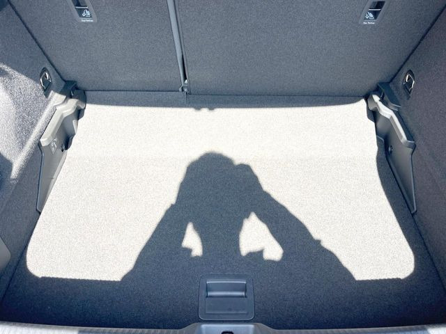 ���g�����N���[��:����L������e�X�y�[�X!���ꂾ���̍L��������΂��������⃌�W���[�Ȃǂɂ��œK�ł�!�g�p�������Ȃ����ꂢ�ȏ�Ԃ��ێ����Ă���܂��B