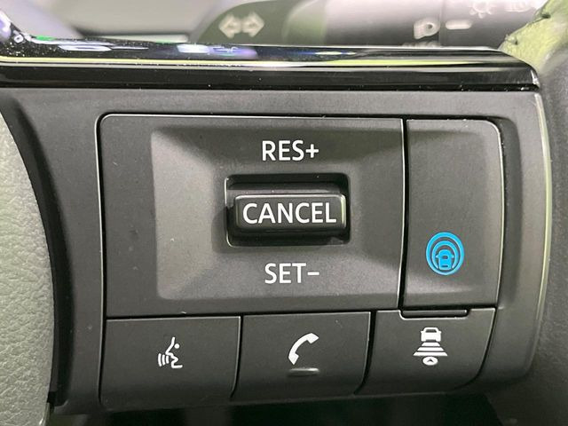 �y�v���p�C���b�g�z�������H�ł̒��������s���y��!!�a�؎��Ə��񑖍s�̃V�[���ŁA�A�N�Z���E�u���[�L�E�X�e�A�����O�������Ő��䂵�A�������^�]�̕��S���y�����Ă���܂���