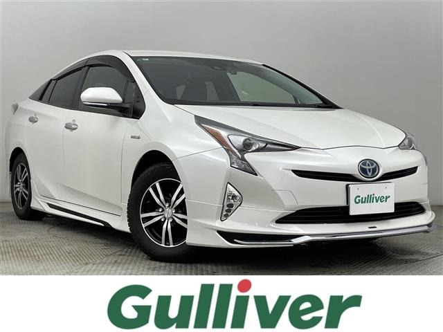 プリウス1.8 S ツーリングセレクション E-Four 4WD