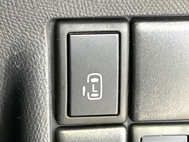 �y�p���[�X���C�h�h�A�z�X�}�[�g�L�[��^�]�Ȃ̃X�C�b�`�ŃX���C�h�h�A�̊J���\���d��������͂����ăh�A���J����K�v�������A���������q�l�ł��A�d���ו��������Ă��鎞�����N�ɊJ���߂ł��܂���