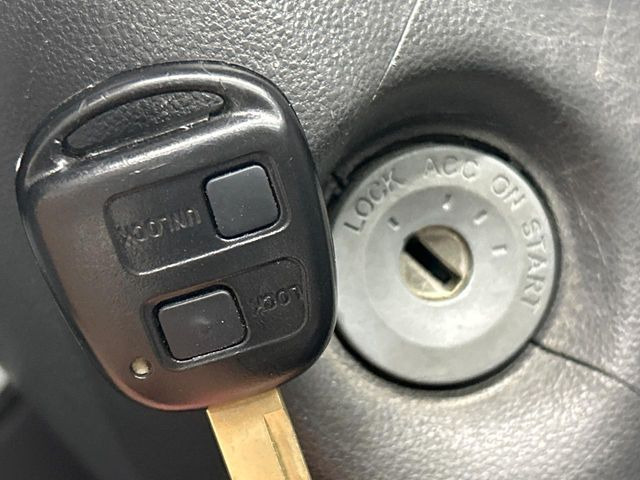 �y�L�[���X�z�������ꂽ�ꏊ����ł��{�^����Ńh�A�̊J���E�{�����ł���̂łƂ��Ă��֗�!�h�A�̌�������ɏ������邱�Ƃ�����܂����