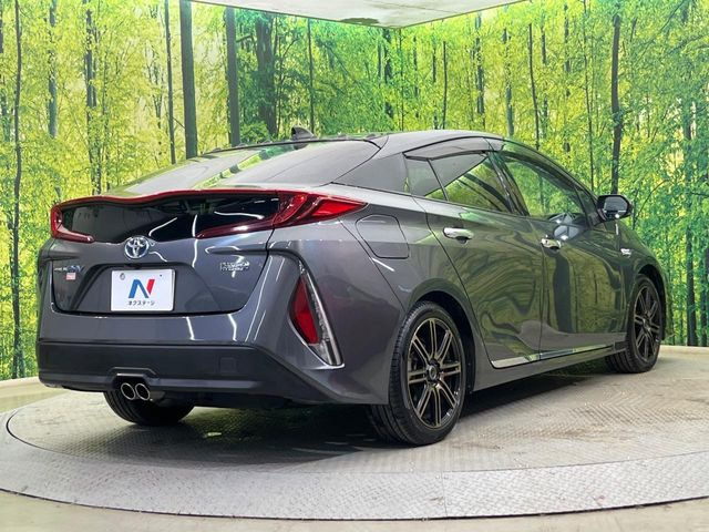 ☆全国のネクステージからお取り寄せが可能※!遠方の店舗に展示してあるクルマが気になる場合も、最寄りの店舗でご覧いただくことが可能です!是非私たちに要望をお聞かせください!※別途費用