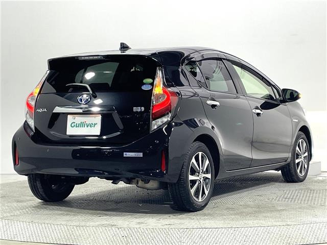 アクア1.5 S スタイルブラック