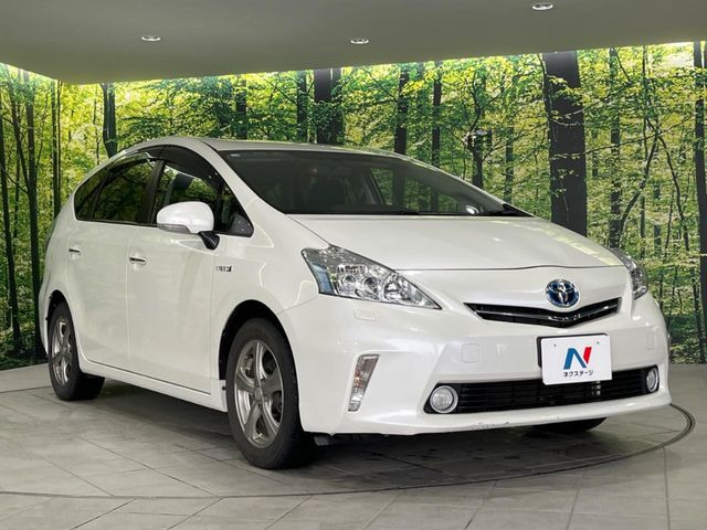 高透明度のガラス皮膜で撥水はもちろん、上質なツヤ・光沢を実現。紫外線や酸性雨から大切な愛車を保護し、色あせ・劣化を防止。「弾スプラッシュコート」、「弾プリミッサコート」からお選びいただけます。