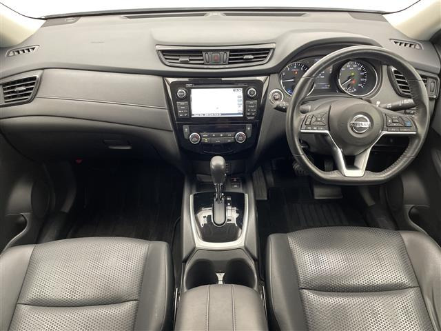 エクストレイル2.0 20Xi ハイブリッド