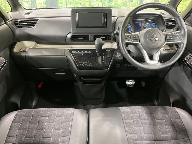 デリカミニT プレミアム