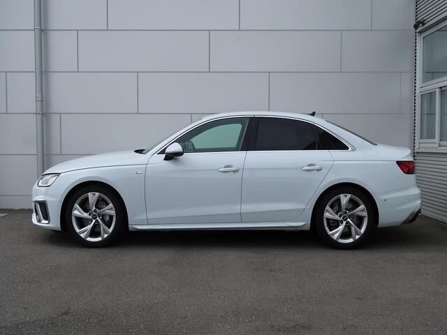 A440 TDI クワトロ Sライン 4WD