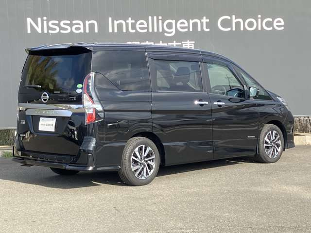 セレナ2.0 ハイウェイスターV