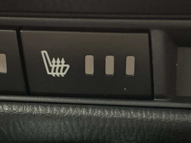 �y�V�[�g�q�[�^�[�z�������ɏd�󂷂�V�[�g�q�[�^�[!�G�A�R����葁�����܂��Ă����̂Ŋ�����̐l�����S�ł��ˁ�G�A�R���̉����͊������邩����A�Ƃ������ɂ����������߂ł��B