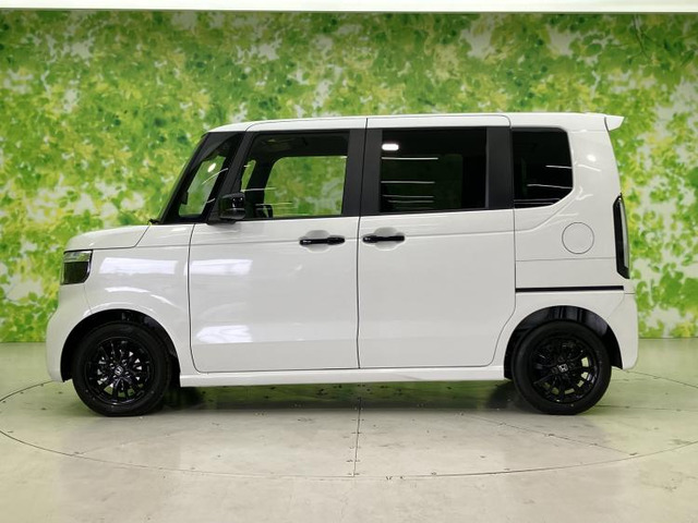 N-BOXカスタムブラック スタイル