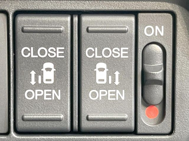 �y�����p���[�X���C�h�h�A�z�X�}�[�g�L�[��^�]�Ȃ̃X�C�b�`�Ō�ȗ����X���C�h�h�A�̊J���\���d��������͂����ăh�A���J����K�v�������A�����Ȃ��q�l�ł��ȒP�ɊJ���߂ł����K�ł���