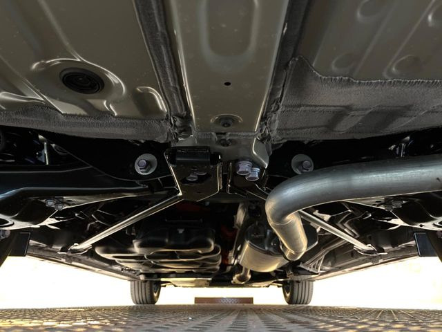 下回りがきれいなうちに、防錆加工の施工がオススメ。降雪地域はもちろん、沿岸部にお住いの方や、趣味でマリン・ウィンタースポーツをされる方にご好評いただいております。