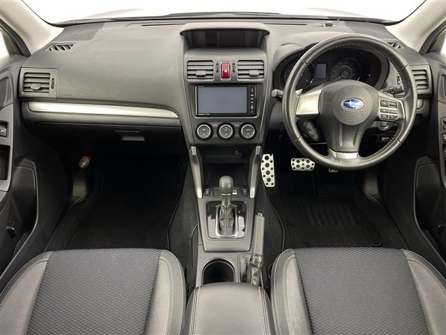 フォレスター2.0 XT アイサイト 4WD