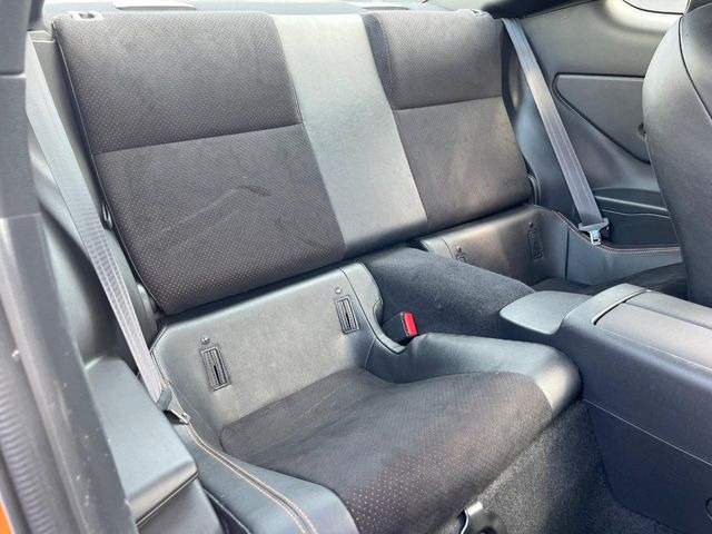 �㕔���Ȃ��C�ɂȂ�悤�ȃL�Y�E�����ւ��蓙�A�傫�ȃ_���[�W�͂Ȃ��A�ǍD�ȏ�Ԃł��B