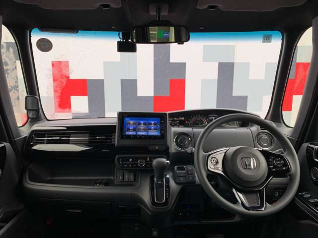 N-BOXカスタムL 4WD