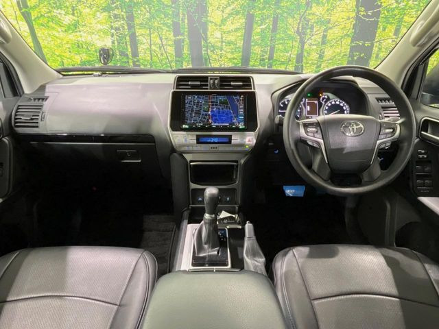 グループ総在庫数約30,000台!!全国の系列店からメーカー・車種問わずご紹介出来るので、あなたにピッタリのお車が見つかるはずです♪まずはお問い合わせ下さい☆