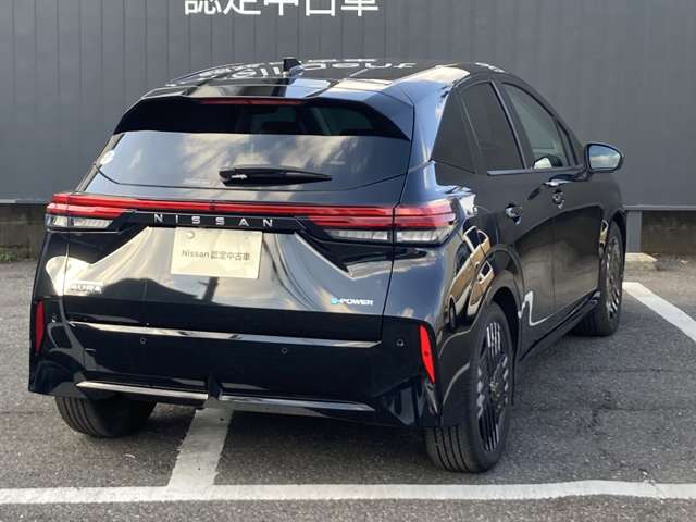 ノートオーラ1.2 G レザーエディション