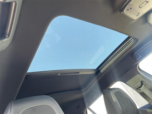 2008GT プレミアム エディション ブルーHDi ディーゼル